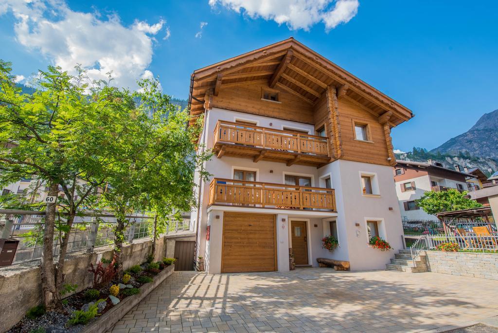 Casa Al Rin Apartamento Isolaccia Exterior foto